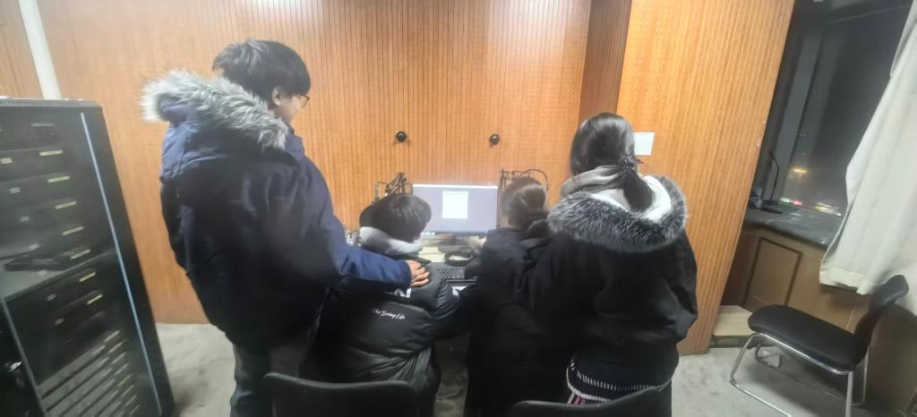 2025年11月28日 人物