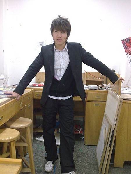 建筑学院张耀龙同学考取韩国汉阳大学硕士研究生