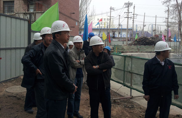 副校长刘振奎视察学校重点基建建设项目