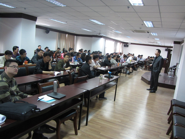 兰州大学何欣博士为我校MBA学员作学术报告