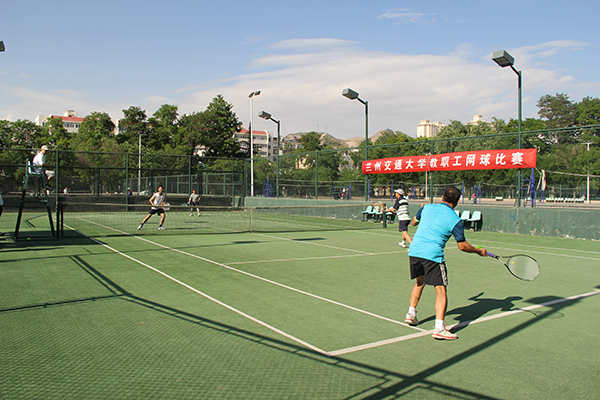 2015年教职工网球比赛精彩落幕