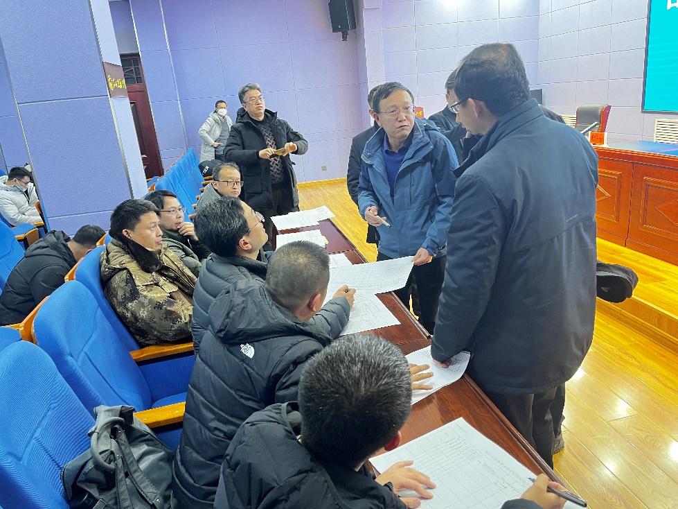 我校危房检测工作队抵达积石山县灾区现场