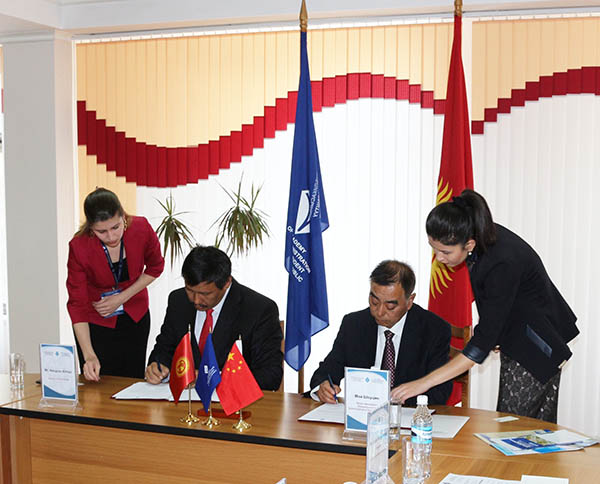 党委副书记买寿清出访土库曼斯坦等国