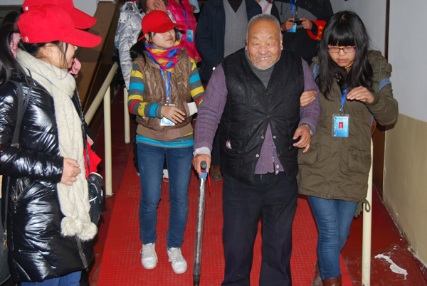 我校志愿者赴甘肃童鹤赡养院开展公益活动