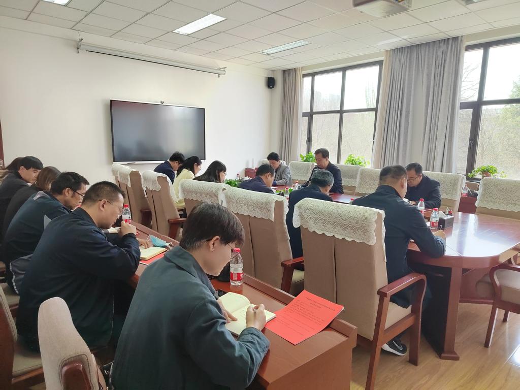 学校召开人防工程日常管理维护及安全预防工作会议