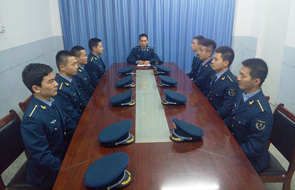 电信学院组织开展学生党支部党代会宣传专题生活会 