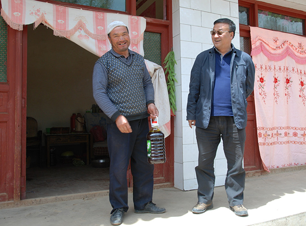 “双联”动态：第三组赴和政县入户宣讲并了解农户情况