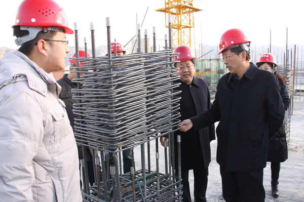 我校2号学生宿舍楼顺利封顶