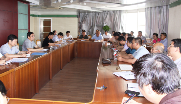 教育实践活动：学校召开会议安排部署近期工作