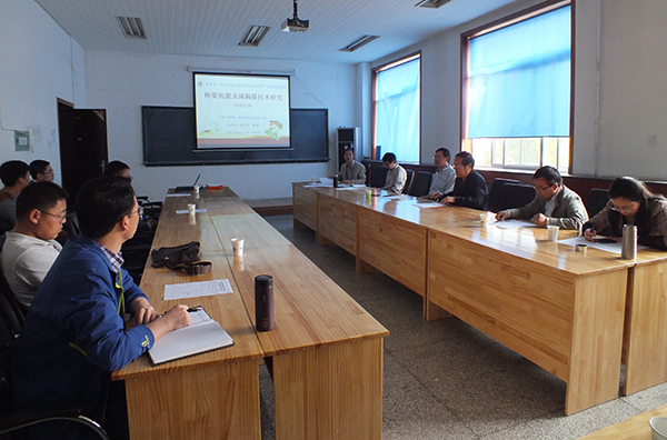  “西北干寒地区材料与结构耐久性”创新团队研究群体和科学研究基金项目顺利通过验收