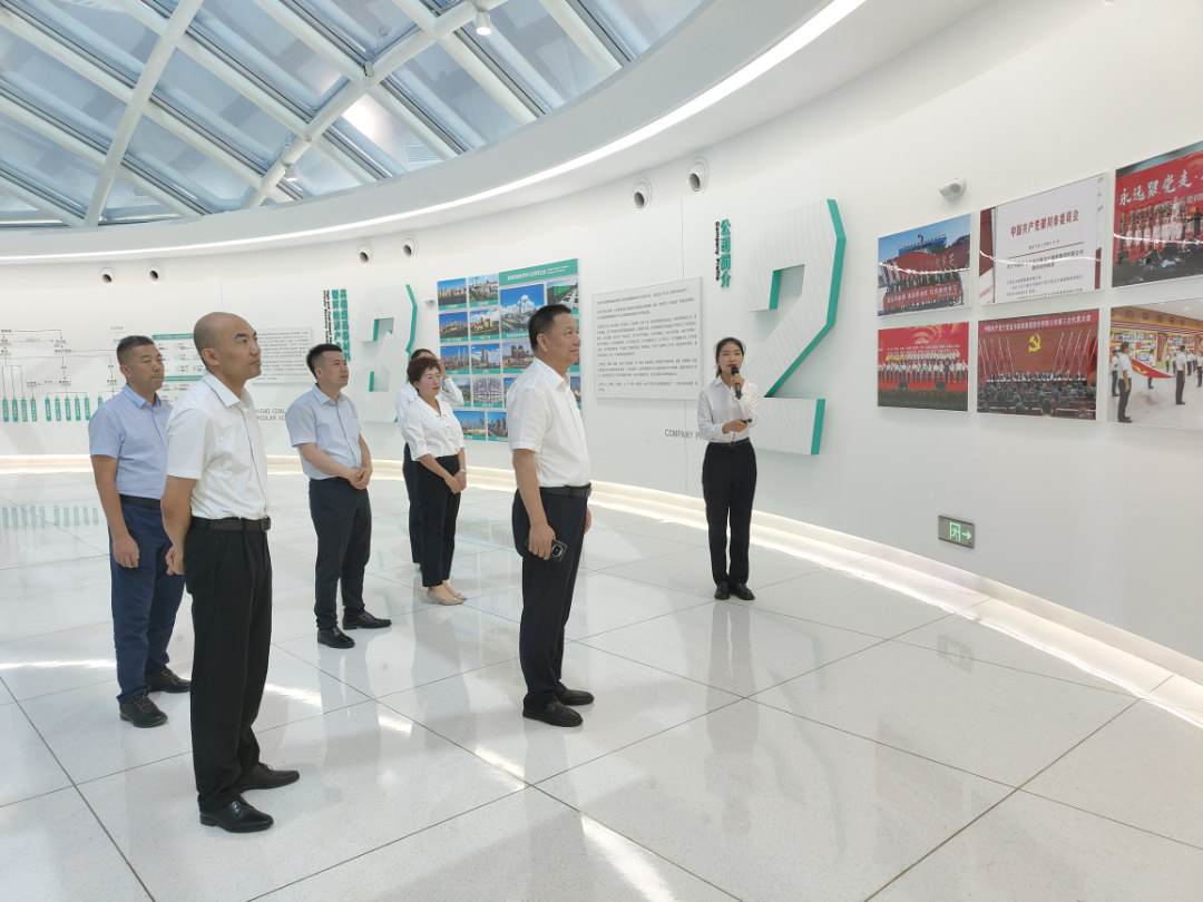 校领导一行赴宁夏开展对外协作暨走访调研活动