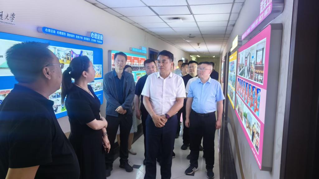 南昌市人大有关领导一行来校考察调研退役军人工作