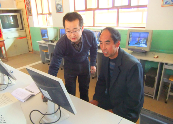 第一小组赴和政县麻藏村开展信息技术培训