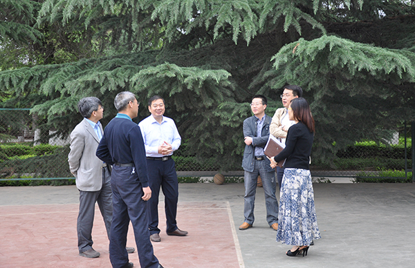 副校长党建武与电信学院物联网工程2013级同学恳谈