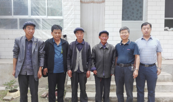 第四组赴康乐县鸣鹿乡鸣关村入户调查慰问