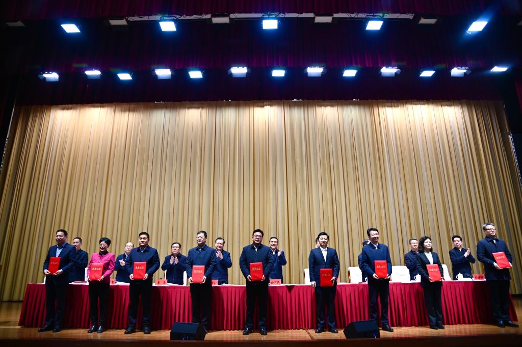 兰州交通大学在全省统战部长会议上获表彰