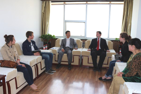 副校长陈兴冲会见第聂伯彼得罗夫斯克国立铁路运输工业大学师生代表