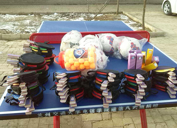 广纳爱心助“双联”  山区学童展笑颜——电信学院、外语学院积极吸纳社会力量开展“双联”帮扶