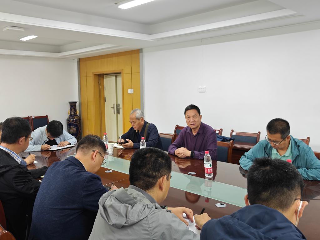 校领导深入铁道技术学院检查指导工作