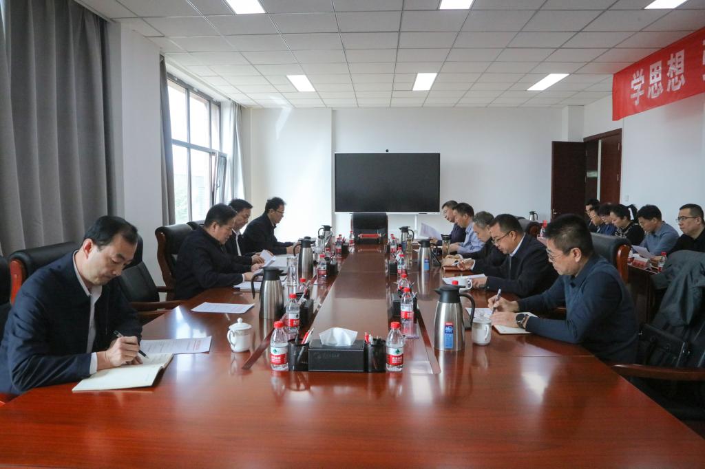 学校召开党委常委会（扩大）会议传达学习贯彻落实省委书记胡昌升在学校调研时的讲话精神