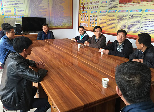 校长杨子江调研我校双联及精准扶贫工作