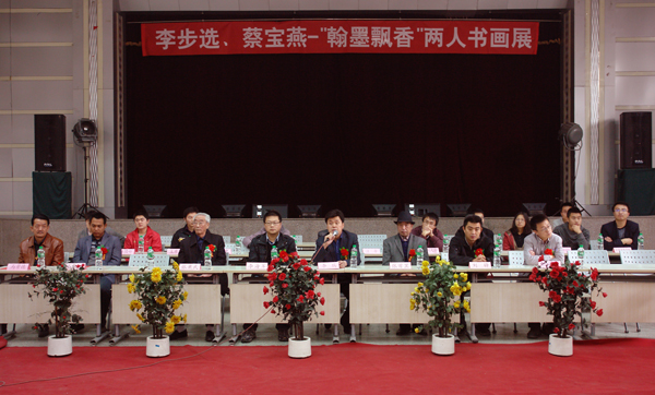 铁道技术学院两学子捐献书画作品感恩母校