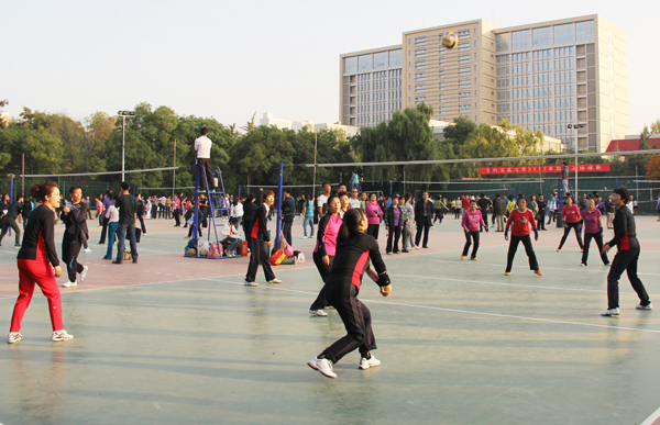 我校2013年教职工排球赛圆满落幕