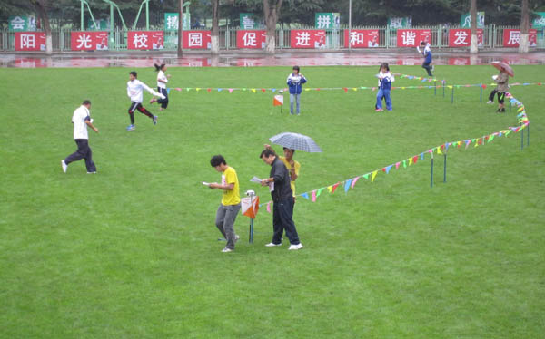 2011年甘肃省青少年定向越野锦标赛在我校成功举办