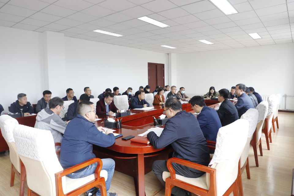 学校召开2023届就业工作推进会暨2023届毕业生春季校园双选会协调会