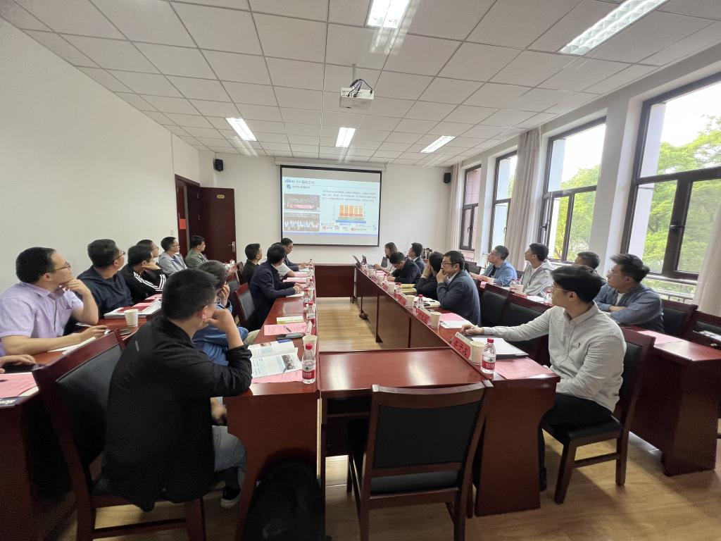 铁路BIM联盟常务副理事长兼秘书长盛黎明一行来我校调研交流