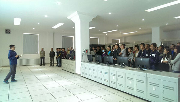 自动化学院本科生导师讲座走进大成公司和国家绿色镀膜工程中心