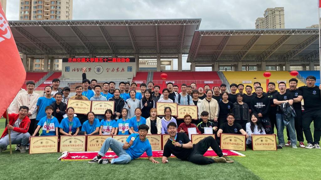 【喜迎二十大 奋进新征程】机电工程学院——十年砥砺奋进历峥嵘  携手逐梦笃行谱新篇