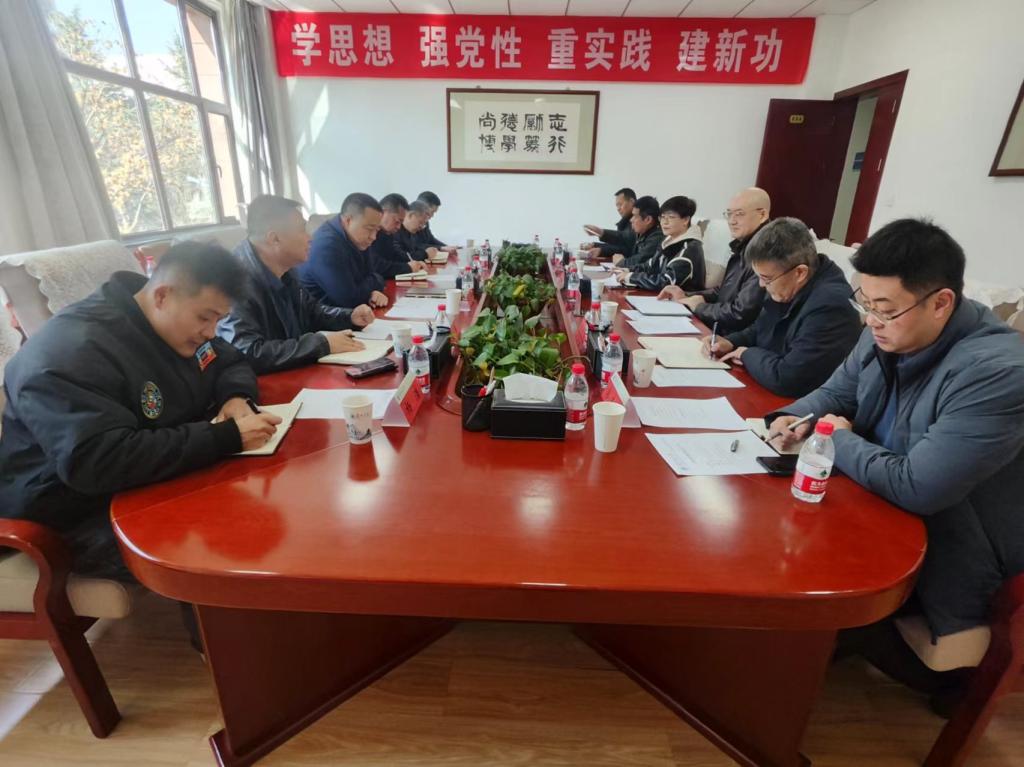 兰州市住建局副局长牛世平一行来校调研