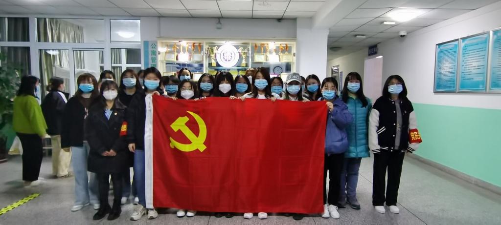 机电学院党员冲锋在前 全力构建战“疫”红色防线