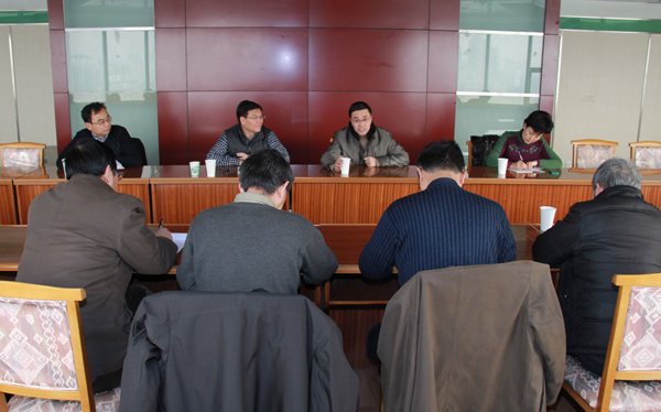 我校开展省市区人大代表政协委员培训工作