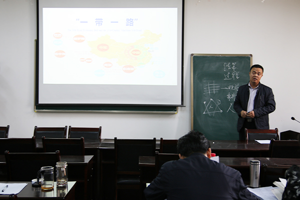 马克思主义学院举办青年教师教学竞赛暨“教学能手”大赛