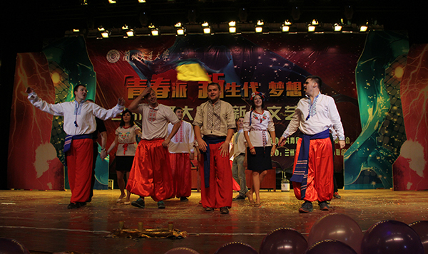 2014年迎新生文艺晚会圆满落幕