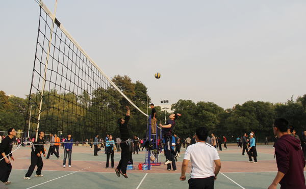 我校2012年教职工排球赛圆满落幕