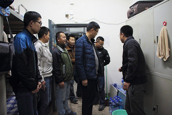 学校开展学生宿舍集中检查工作