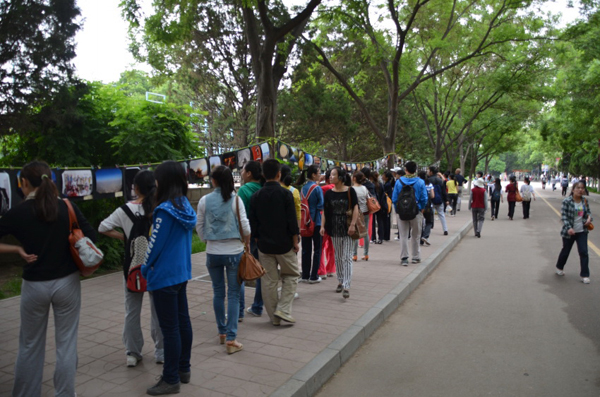 兰州高校大学生摄影联展在我校铁道技术学院落幕