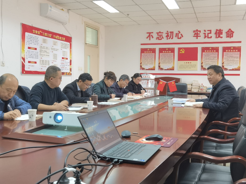 校领导巡学旁听图书档案党总支理论学习中心组学习会议