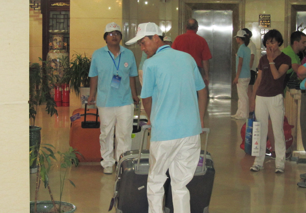 新能源学院学子圆满完成环青海湖国际自行车赛（武威赛段）志愿服务工作