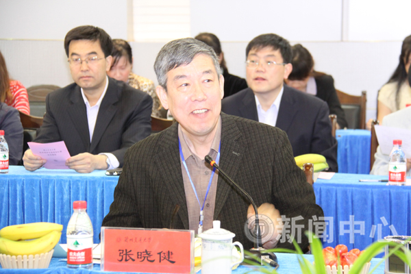 住建部专家组评估视察我校给水排水工程专业