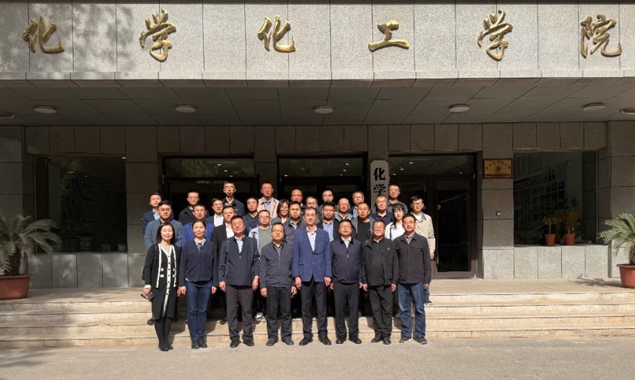 张掖市高台工业园区来校开展校企合作座谈